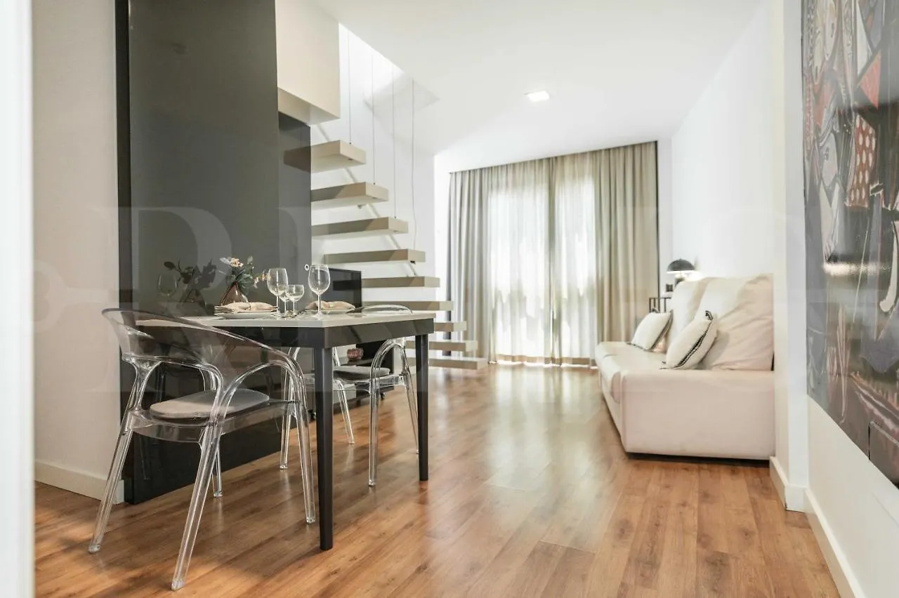Artistic Duplex With Terrace By Picasso Museum By Rems Lägenhet Málaga